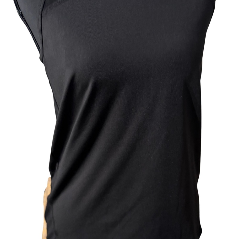Sleek Black‎ Women's Muscle Tee